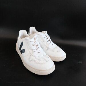 Veja Campo Black/White